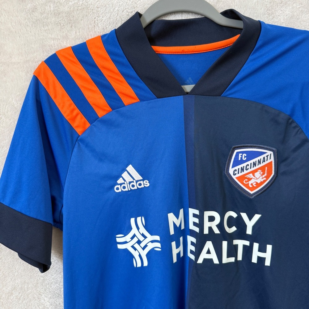 Adidas FC Cincinnati Mercy Health Soccer Jersey Blue AeroReady Men's Medium